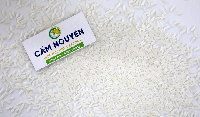 Gạo trắng - Lúa Gạo Cẩm Nguyên - Công TNHH MTV Kinh Doanh Và Xay Xát Lúa Gạo Cẩm Nguyên